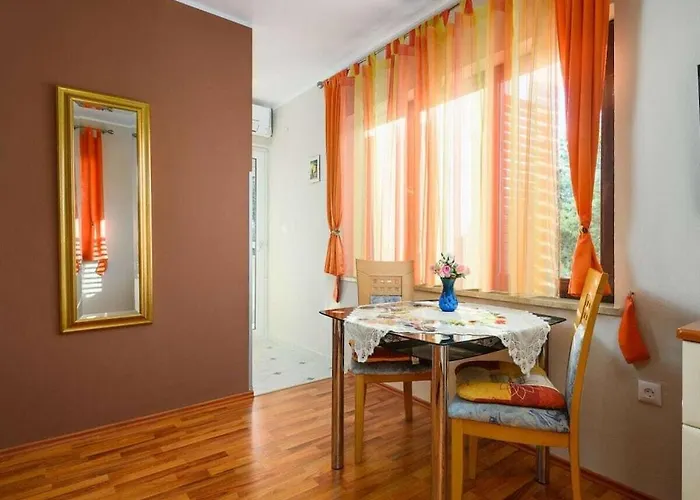 Ferienhaus In With Swimming Pool